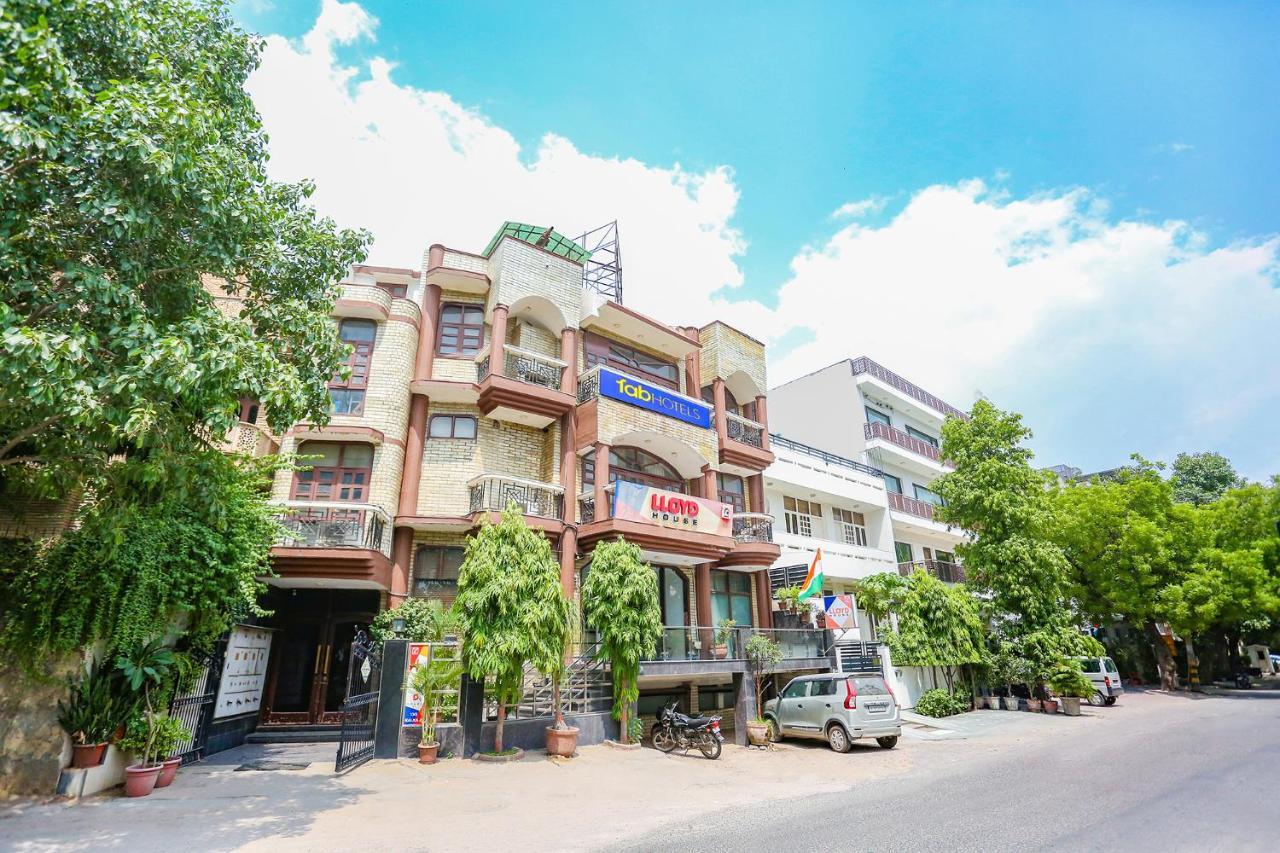 Hotel Fabexpress Lloyd House Nueva Delhi Exterior foto