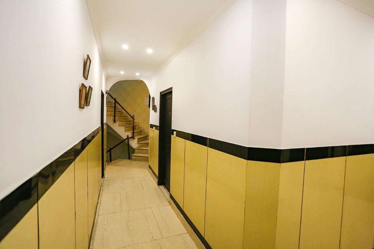Hotel Fabexpress Lloyd House Nueva Delhi Exterior foto