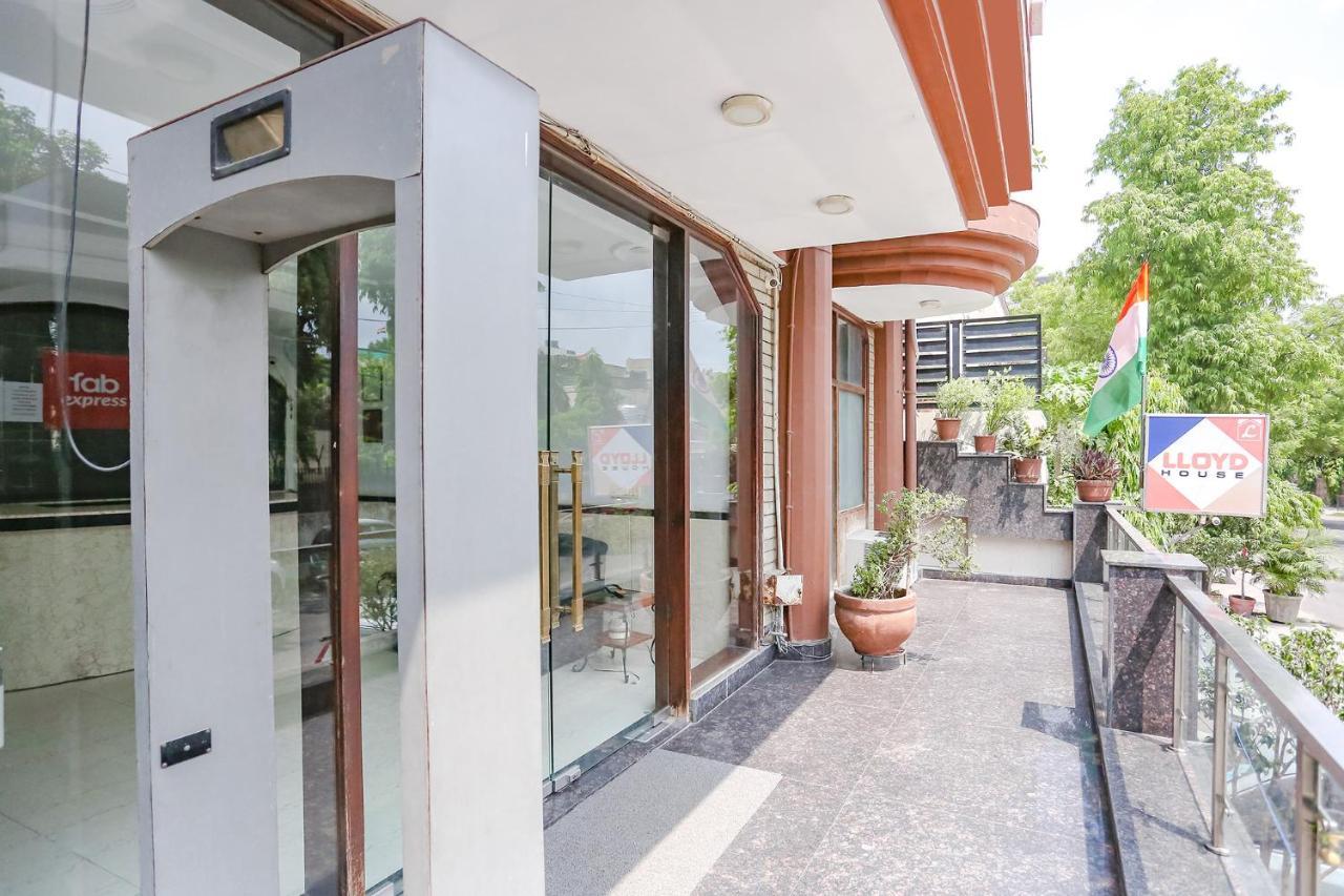 Hotel Fabexpress Lloyd House Nueva Delhi Exterior foto