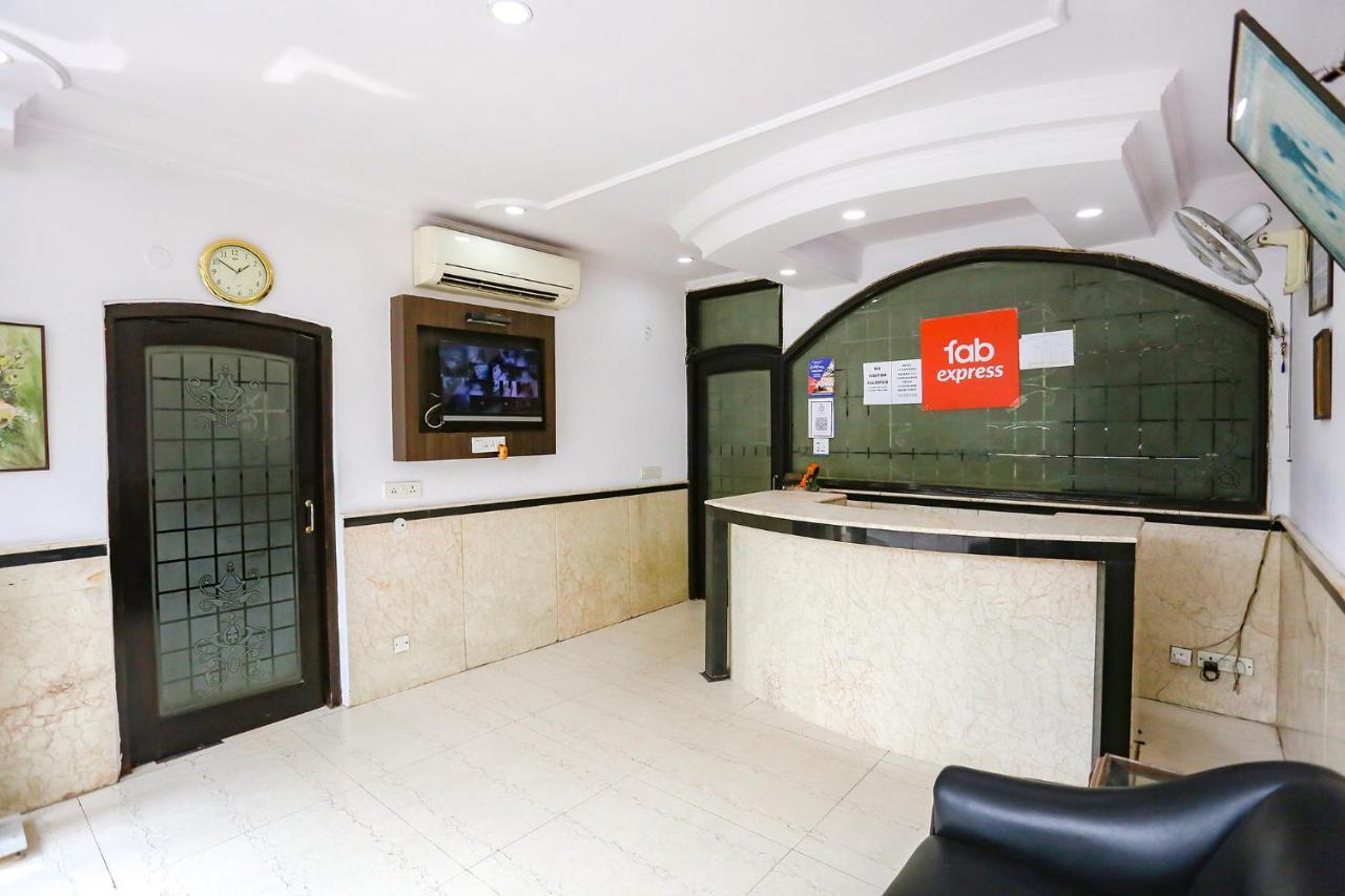 Hotel Fabexpress Lloyd House Nueva Delhi Exterior foto